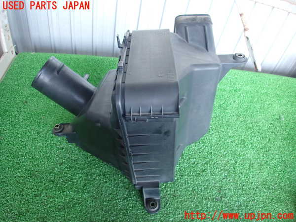 2UPJ-9231592560]クラウン エステート(JZS171W)エアクリーナーボックス 中古_3