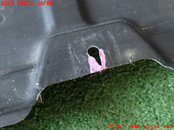 2UPJ-9231592170]クラウン エステート(JZS171W)エンジンアンダーカバー 中古_3