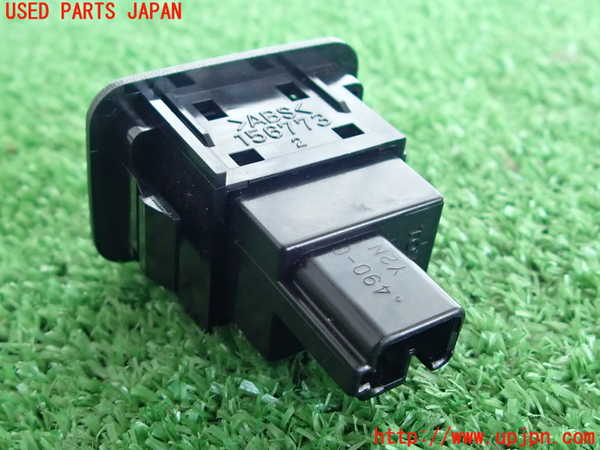 2UPJ-9231596310]クラウン エステート(JZS171W)スイッチ5 (フューエルリッド) 中古_2