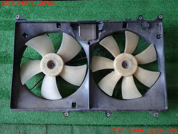 2UPJ-9231596836]クラウン エステート(JZS171W)電動ファン1 中古_2