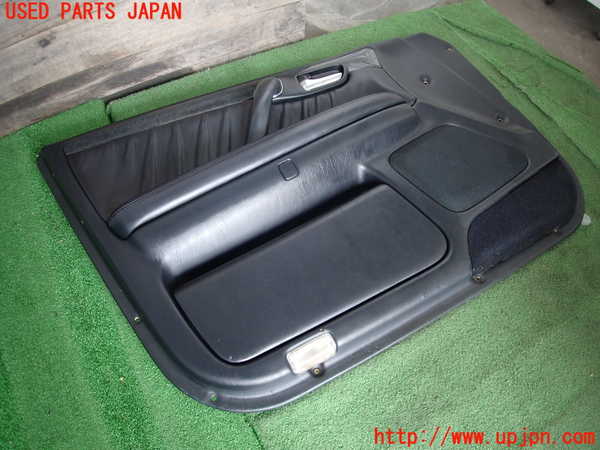 2UPJ-9231591264]クラウン エステート(JZS171W)左前ドア内張り 中古_2