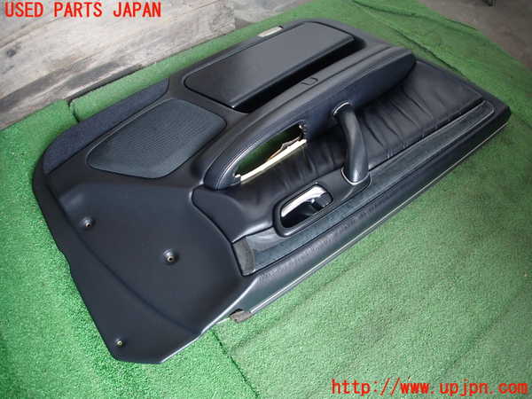 2UPJ-9231591264]クラウン エステート(JZS171W)左前ドア内張り 中古_3