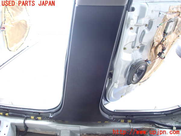 2UPJ-9231597665]クラウン エステート(JZS171W)右センターピラートリム 中古_3