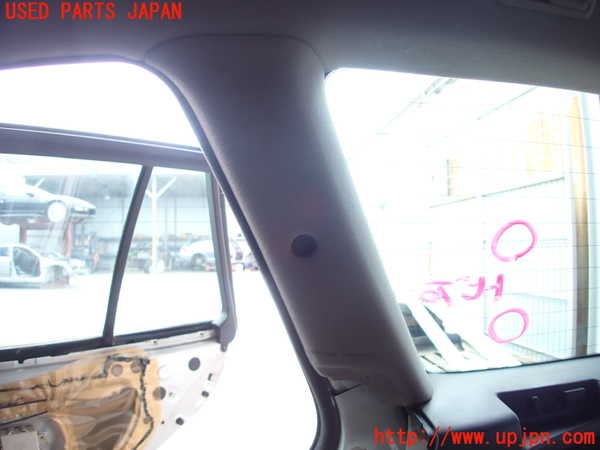 2UPJ-9231597675]クラウン エステート(JZS171W)右リアピラートリム 中古_2