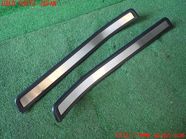 2UPJ-9231597740]クラウン エステート(JZS171W)スカッフプレート 中古_3