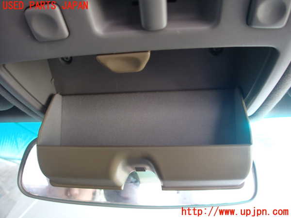 2UPJ-9231596411]クラウン エステート(JZS171W)ルームランプ1 (真中 1列目) 中古_2