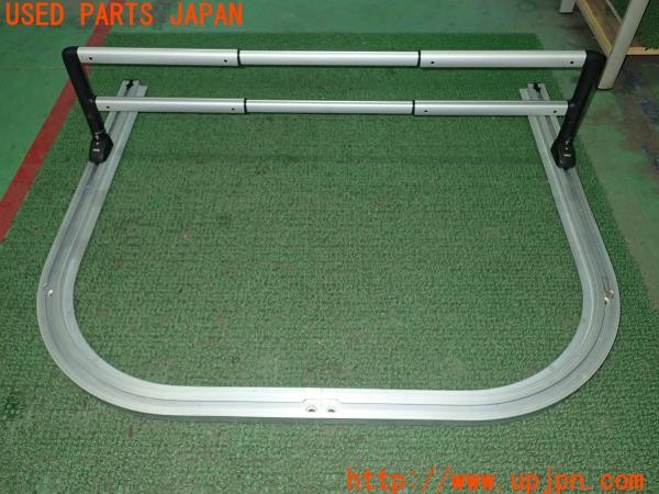 3UPJ=9231600645]キャデラック SRX クロスオーバー(T166C-型式不明)テールゲートカーゴレール ラゲッジルーム バー 3点セット 中古_2