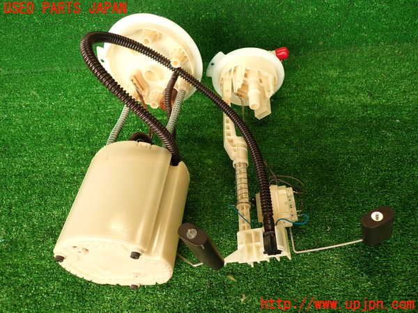 2UPJ-9231602510]キャデラック・SRX クロスオーバー(T166C-)燃料ポンプ 中古_2