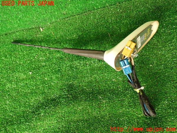 2UPJ-9231606550]キャデラック・SRX クロスオーバー(T166C-)アンテナ 中古_2