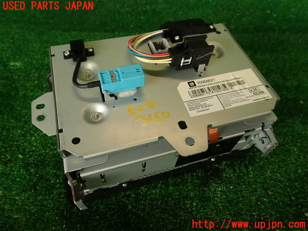 2UPJ-9231606629]キャデラック・SRX クロスオーバー(T166C-)モニター 中古_3
