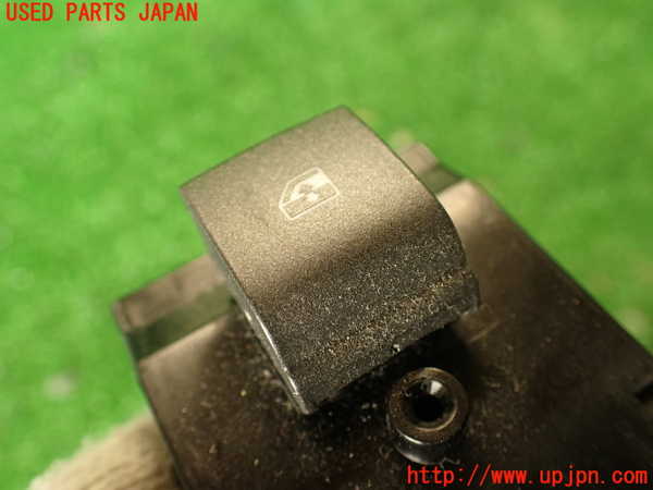 2UPJ-9231606240]キャデラック・SRX クロスオーバー(T166C-)右前パワーウィンドウスイッチ 中古_2