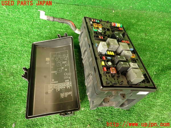 2UPJ-9231606741]キャデラック・SRX クロスオーバー(T166C-)ヒューズボックス1 中古_5