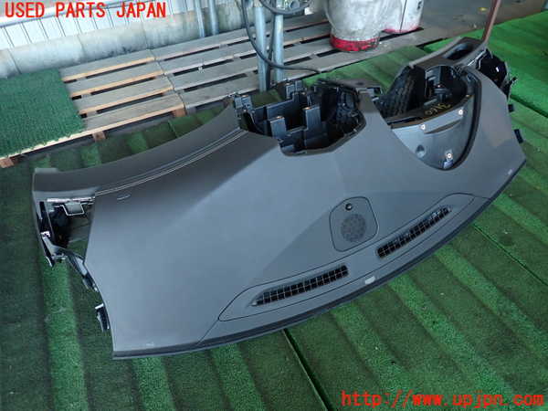 2UPJ-9231607505]キャデラック・SRX クロスオーバー(T166C-)ダッシュボード 中古_3