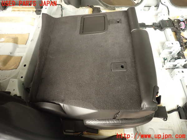 2UPJ-9231607405]キャデラック・SRX クロスオーバー(T166C-)右リアシート 中古_4