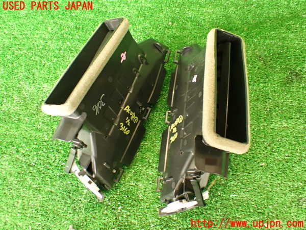 2UPJ-9231607526]キャデラック・SRX クロスオーバー(T166C-)エアコン吹き出し口1 (真中) 中古_4