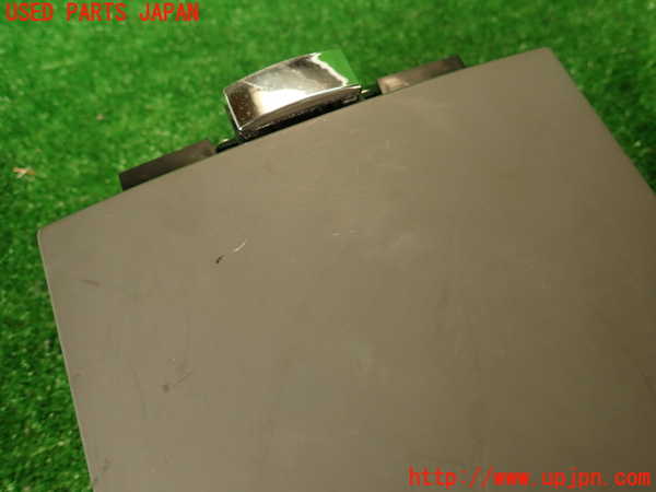 2UPJ-9231607842]キャデラック・SRX クロスオーバー(T166C-)小物入れ2 中古_2