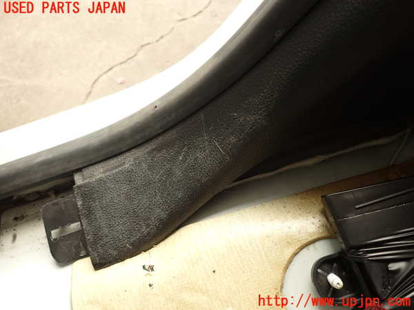 2UPJ-9231607675]キャデラック・SRX クロスオーバー(T166C-)右リアピラートリム 中古_2