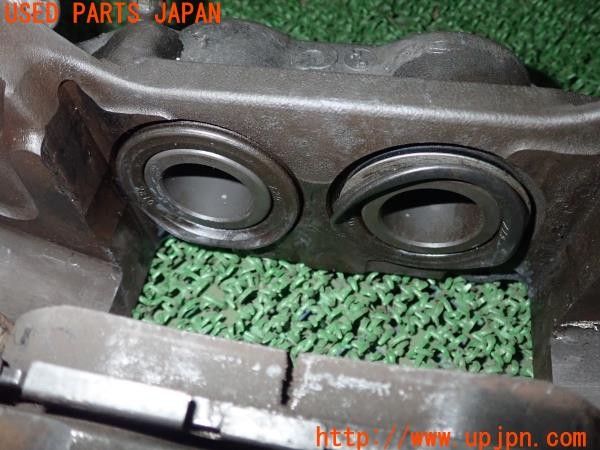 3UPJ=9231610301]レクサス LS460(USF40)後期 純正 キャリパー 難有 中古_5