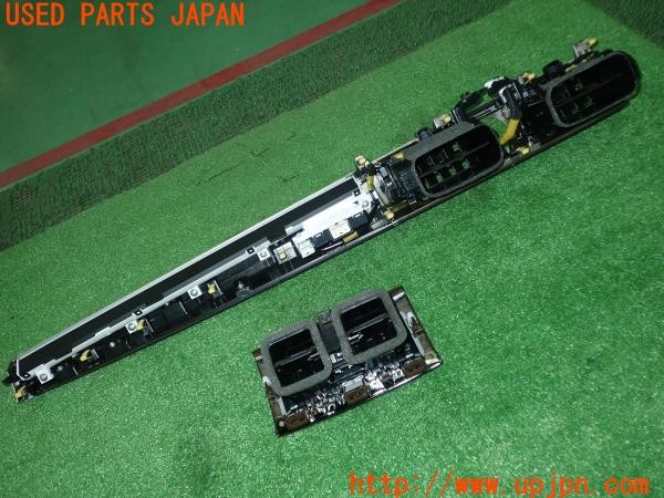 3UPJ=9231610648]レクサス LS460(USF40)後期 純正 木目調 エアコン吹き出し口 ダッシュ 後席 2点 中古_4