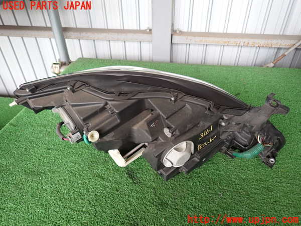 2UPJ-9231611132]レクサス・LS460(USF40)左ヘッドライト HID 中古_3