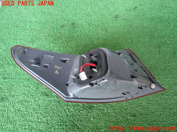 2UPJ-9231611530]レクサス・LS460(USF40)右テールランプ 中古_4