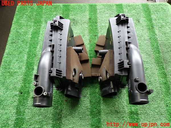 2UPJ-9231612560]レクサス・LS460(USF40)エアクリーナーボックス 中古_2
