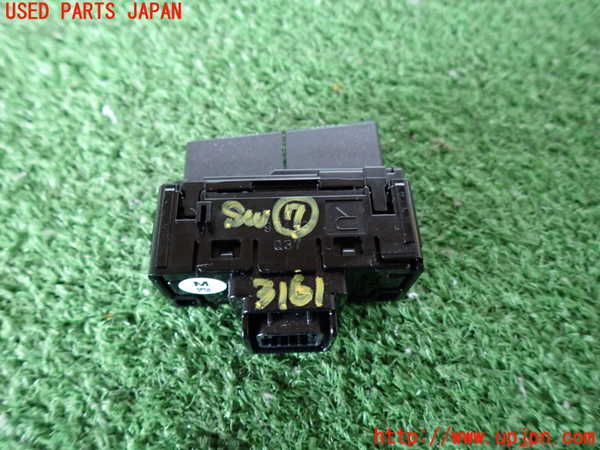 2UPJ-9231616312]レクサス・LS460(USF40)スイッチ7 (TRIP RESET) 中古_2