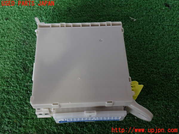 2UPJ-9231616742]レクサス・LS460(USF40)ヒューズボックス2 中古_2