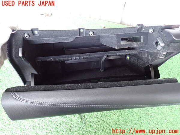2UPJ-9231617516]レクサス・LS460(USF40)グローブボックス1 中古_3