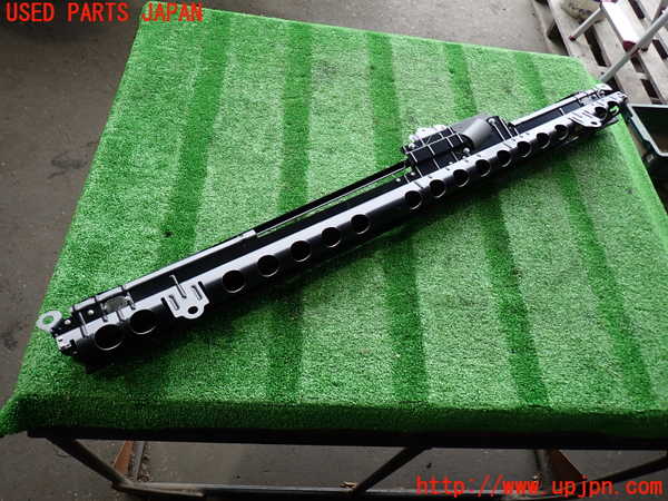 2UPJ-9231617790]レクサス・LS460(USF40)リアサンシェード 中古_2