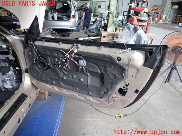 2UPJ-9231621230]BMW Z4(LM25)(E89)右ドア (43R-00082 M40) 中古_3