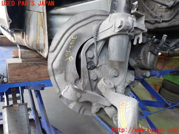 2UPJ-9231624290]BMW Z4(LM25)(E89)右フロントナックルハブ 中古_2