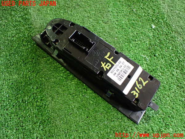2UPJ-9231626240]BMW Z4(LM25)(E89)右パワーウィンドウスイッチ 中古_2