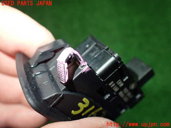 2UPJ-9231626245]BMW Z4(LM25)(E89)左パワーウィンドウスイッチ 【ジャンク品】 中古_3