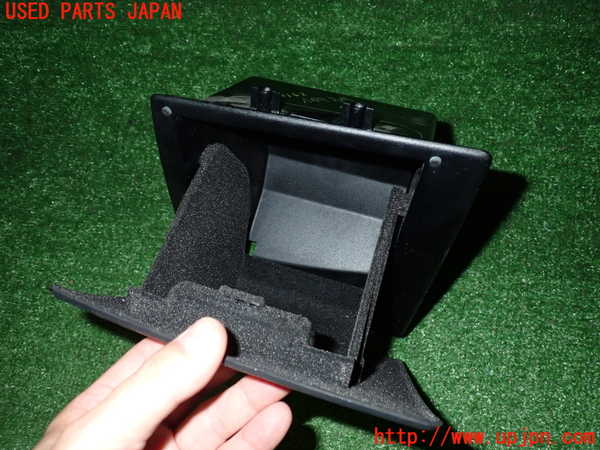 2UPJ-9231627841]BMW Z4(LM25)(E89)小物入れ1 中古_2