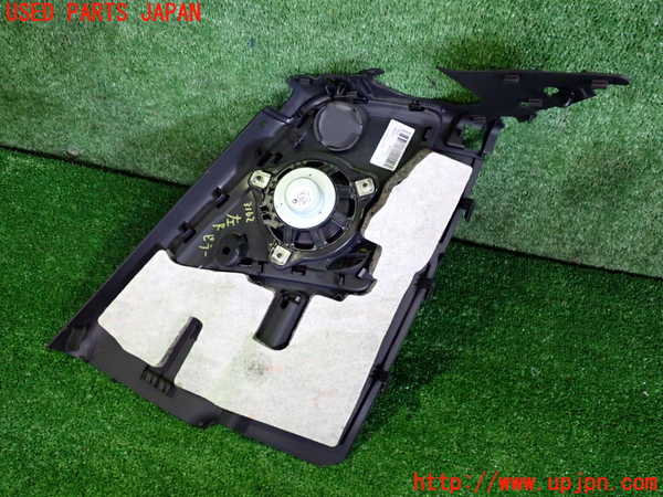 2UPJ-9231627680]BMW Z4(LM25)(E89)左リアピラートリム 中古_3
