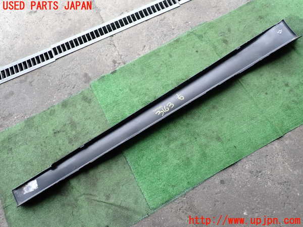 2UPJ-9231631390]BMW 320d(3D20)右サイドステップ 中古 (F30)_4