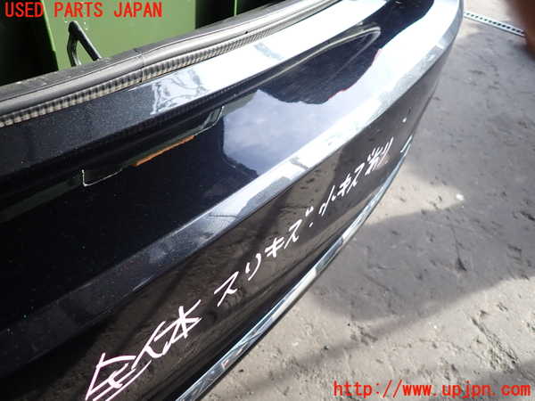 2UPJ-9231631610]BMW 320d(3D20)リアバンパー 中古 (F30)_4