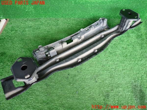 2UPJ-9231631614]BMW 320d(3D20)リアバンパーホースメント 中古 (F30)_3