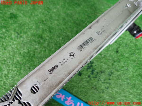 2UPJ-9231632321]BMW 320d(3D20)ラジエーター1 (ジャンク品) 中古 (F30)_4