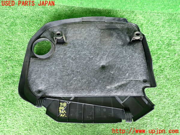 2UPJ-9231632160]BMW 320d(3D20)エンジンアッパーカバー 中古 (F30)_2