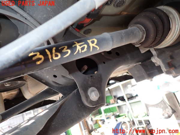 2UPJ-9231634020]BMW 320d(3D20)右リアドライブシャフト 中古 (F30)_2