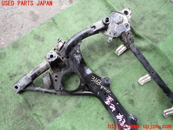 2UPJ-9231635285]BMW 320d(3D20)フロントメンバー 中古 (F30)_3