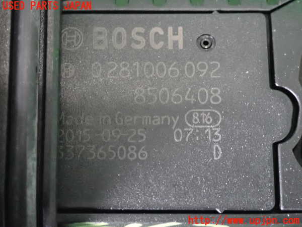 2UPJ-9231636320]BMW 320d(3D20)エアフロメーター (エアマスセンサー) 中古 (F30)_3