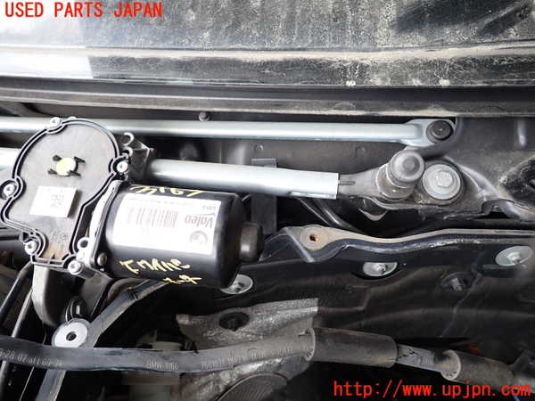 2UPJ-9231636770]BMW 320d(3D20)フロントワイパーモーター 中古 (F30)_2
