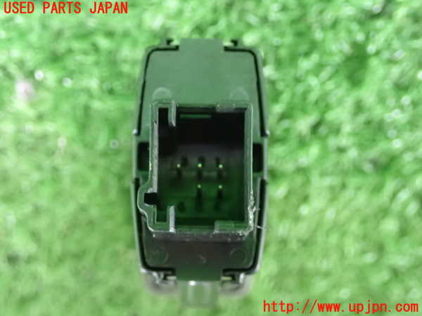 2UPJ-9231636290]BMW 320d(3D20)ハザードスイッチ 中古 (F30)_3