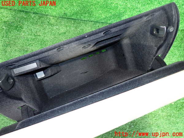 2UPJ-9231637516]BMW 320d(3D20)グローブボックス1 中古 (F30)_5