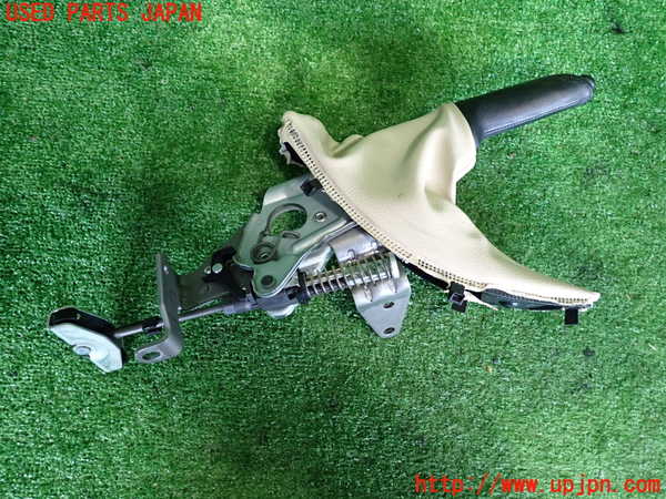 2UPJ-9231637550]BMW 320d(3D20)サイドブレーキレバー 中古 (F30)_2