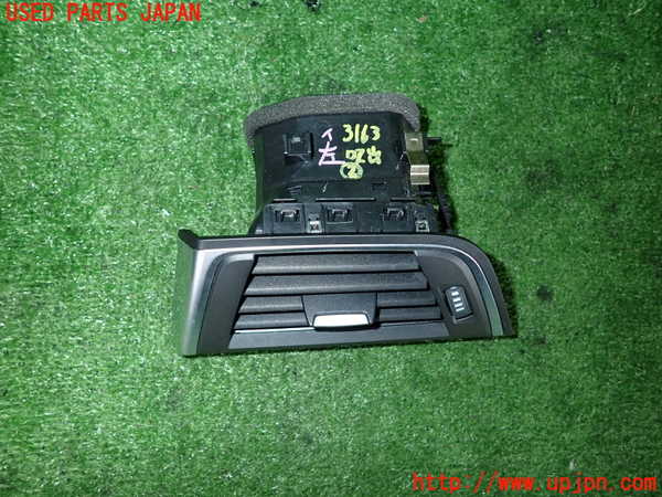 2UPJ-9231637527]BMW 320d(3D20)エアコン吹き出し口2 (左) 中古 (F30)_2