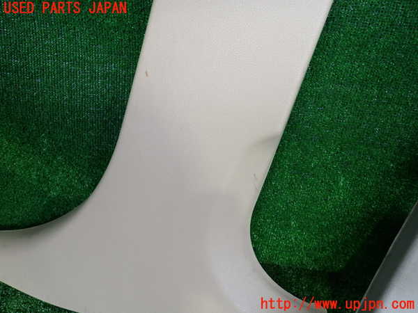 2UPJ-9231637665]BMW 320d(3D20)右センターピラートリム 中古 (F30)_2